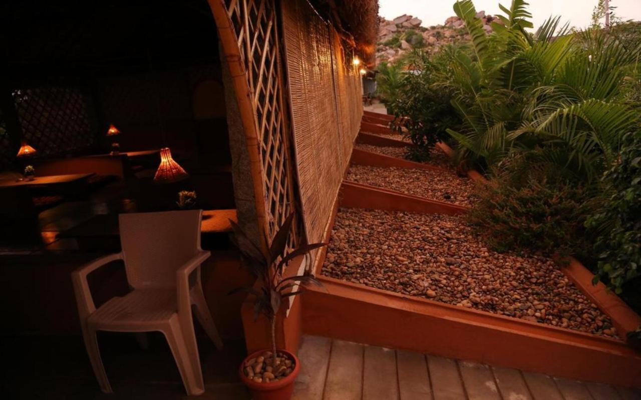 Hotel Megha Resort Hampi Εξωτερικό φωτογραφία